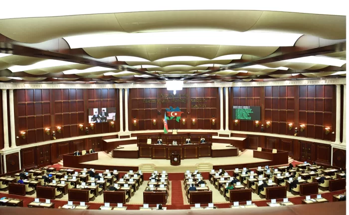 Azərbaycan-İran parlamentlərarası əlaqələr üzrə işçi qrupunun ləğvi təklif olunur