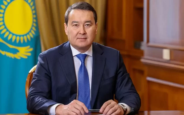 Qazaxıstan hökuməti istefaya göndərilib