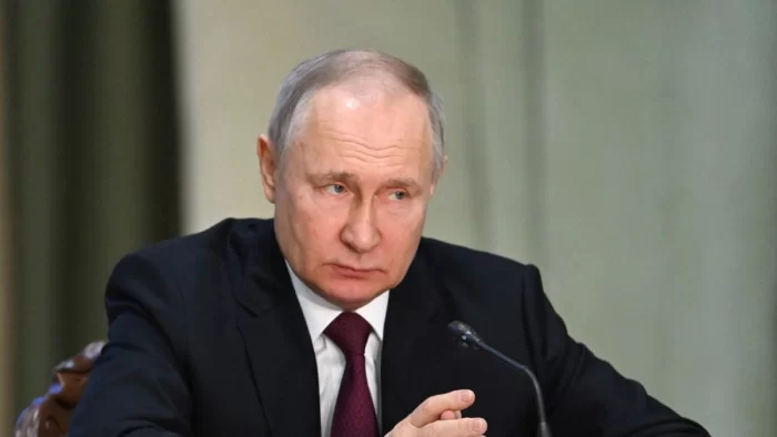 Putin: “Rusiya BMT-nin Nizamnaməsini pozmur”