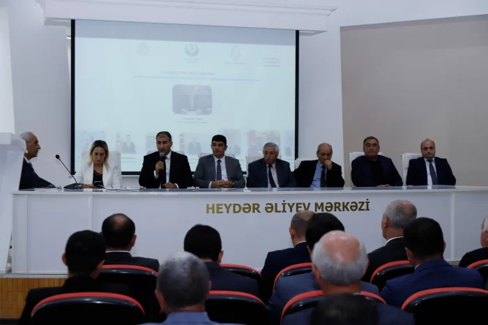 “Azərbaycanda toxumçuluğun dayanıqlı inkişafı: çağırışlar, innovasiyalar və həllər” mövzusunda forum keçirilib