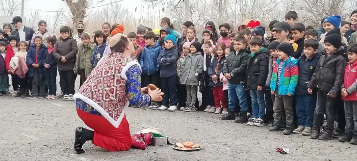 Füzuli teatrı Novruz bayramına həsr olunmuş şou-proqrama start verib